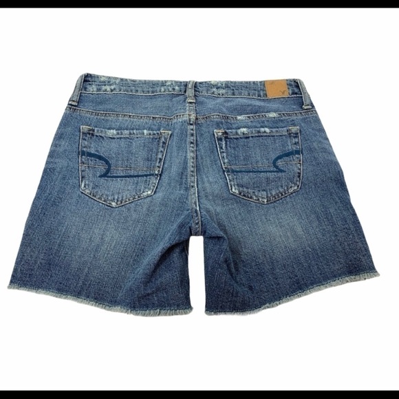 AMERICAN EAGLE LIGHTLY DISTRESSED FRAYED SHORTS 4 - Picture 2 of 4